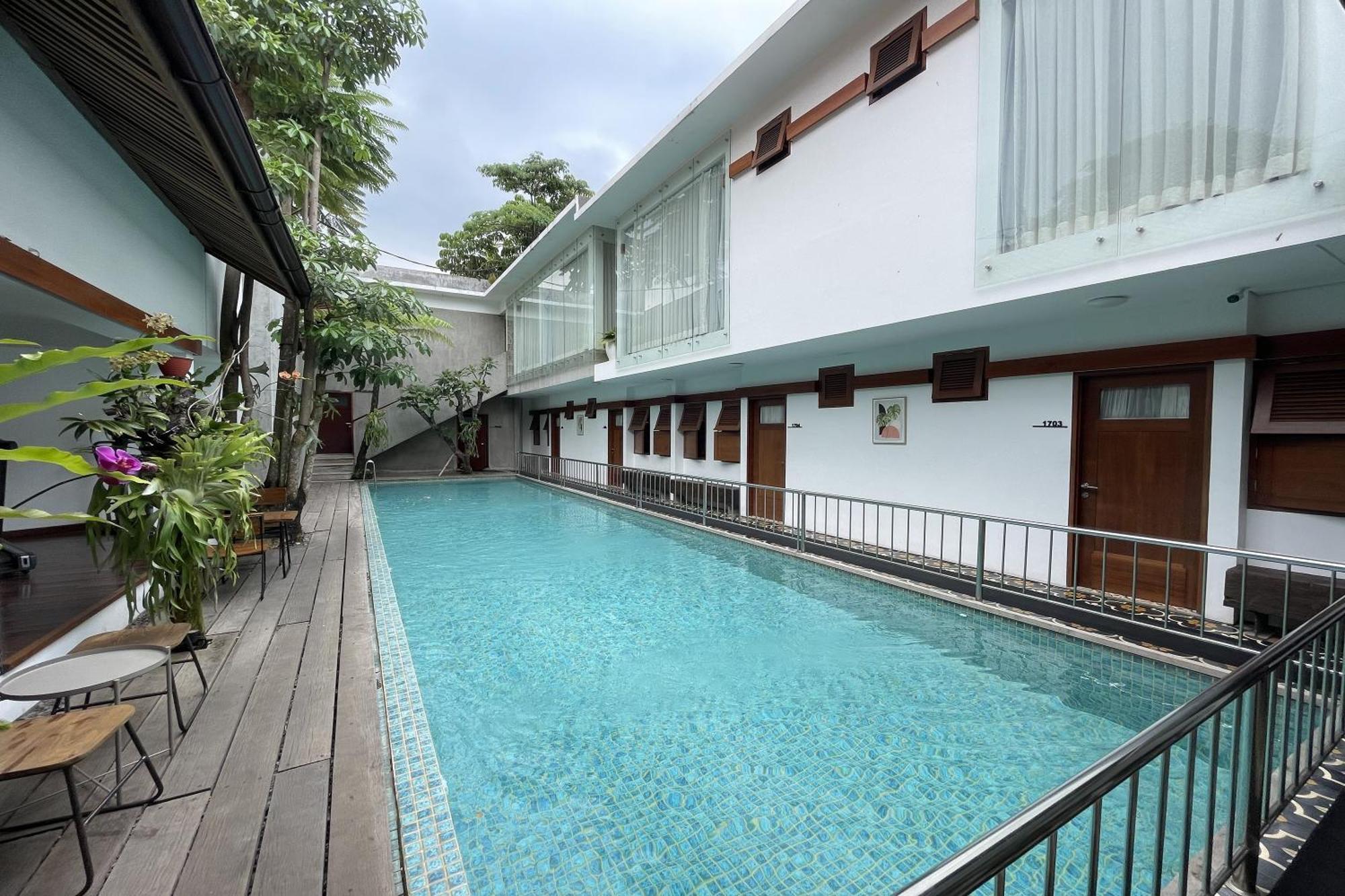Emaki Bumi Singgah Hotel Бандунг Екстериор снимка