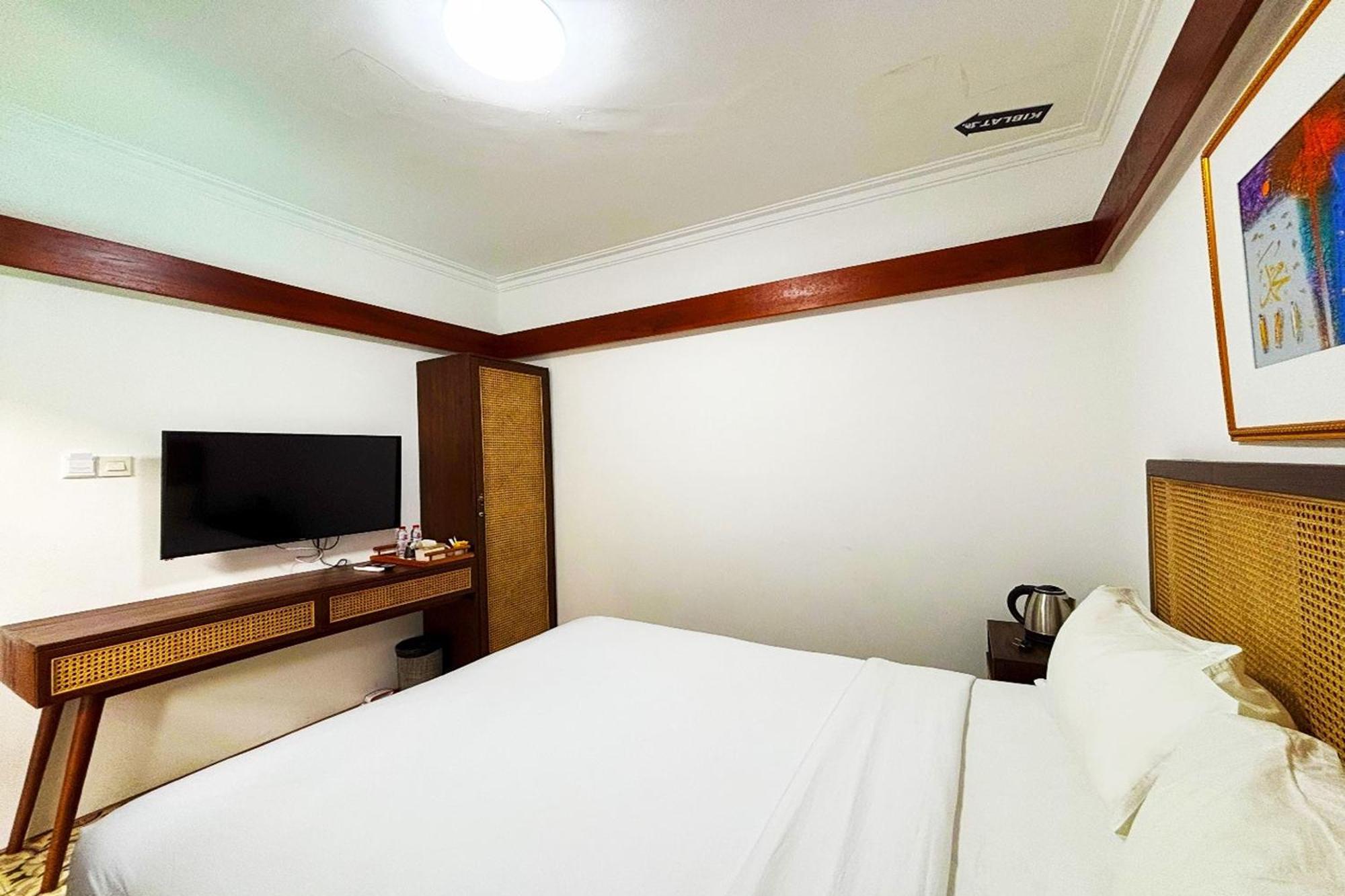 Emaki Bumi Singgah Hotel Бандунг Екстериор снимка