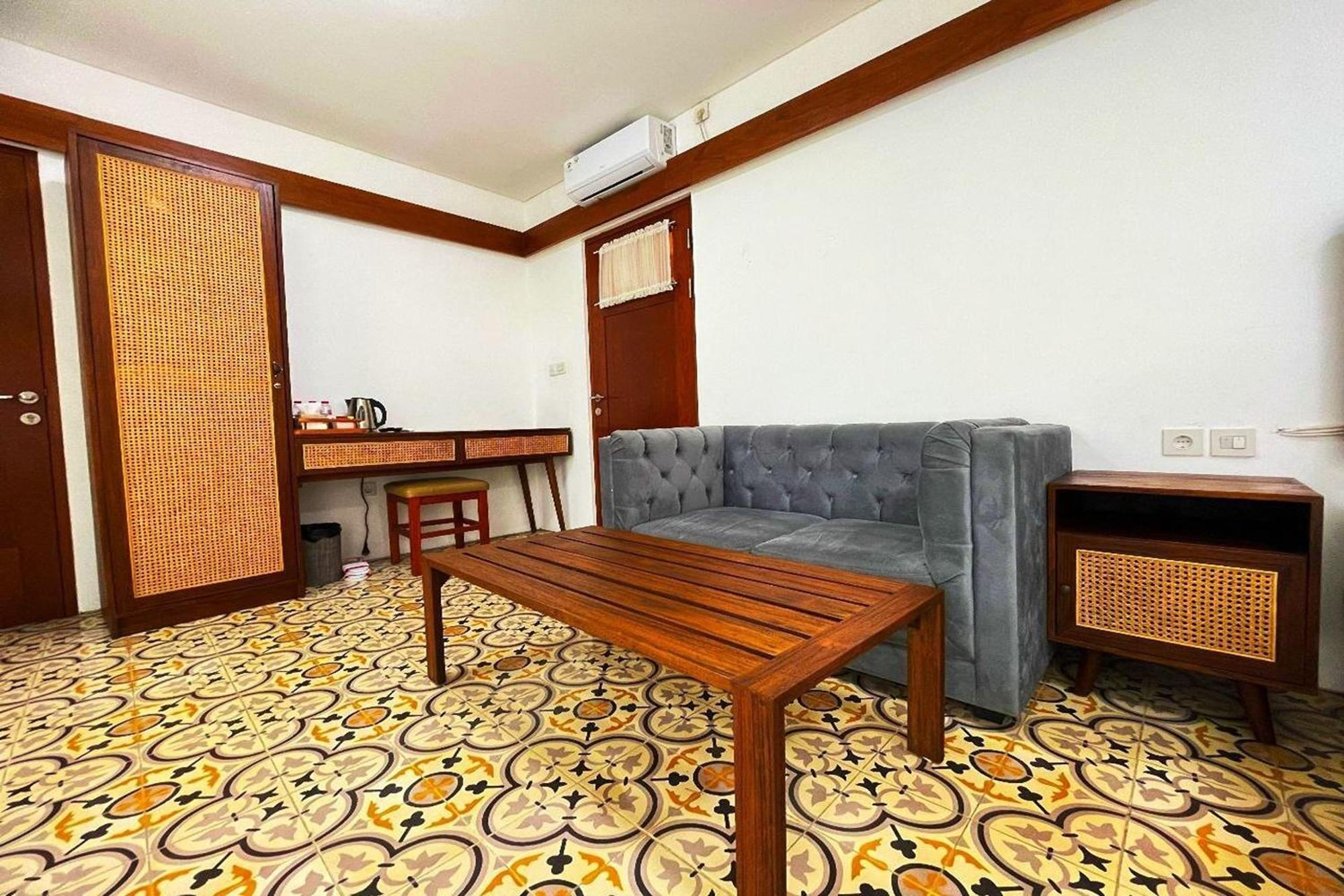 Emaki Bumi Singgah Hotel Бандунг Екстериор снимка