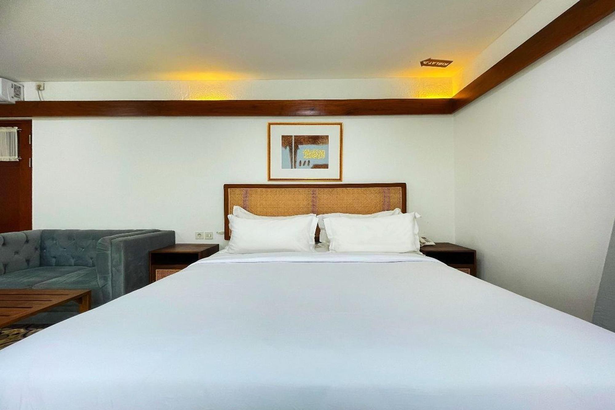 Emaki Bumi Singgah Hotel Бандунг Екстериор снимка